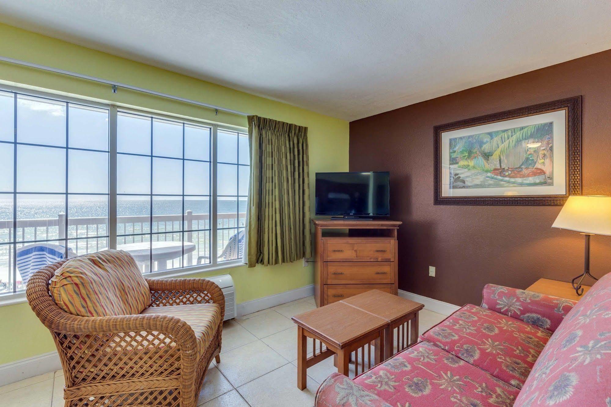 Pierview Hotel And Suites Fort Myers Beach Exteriér fotografie
